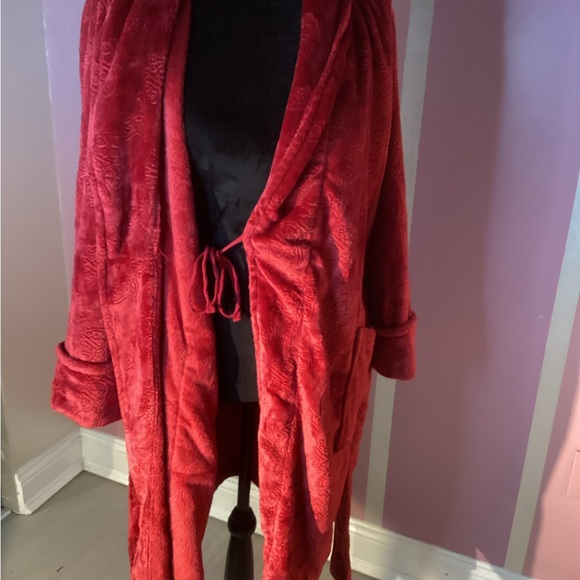 Charterss Club Robe - Picture 3 of 5